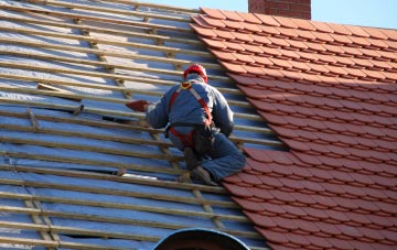 roof tiles North Marston, Buckinghamshire