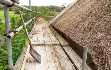 advantages of North Marston thatch roofing